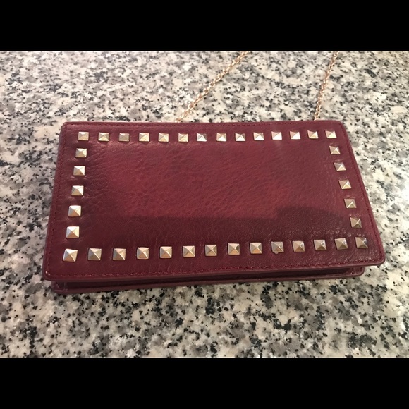 Beautiful leather red clutch - Picture 4 of 4